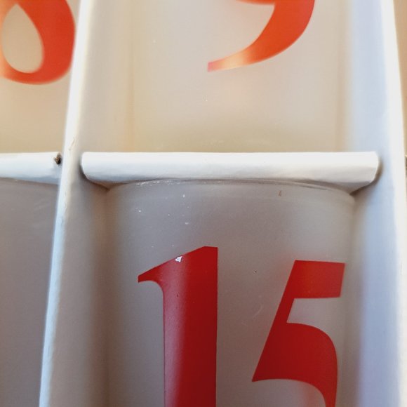 POTTERY BARN Christmas Advent Calendar Votive Set Of 24 Red Numbered Glass inBox - Picture 6 of 13